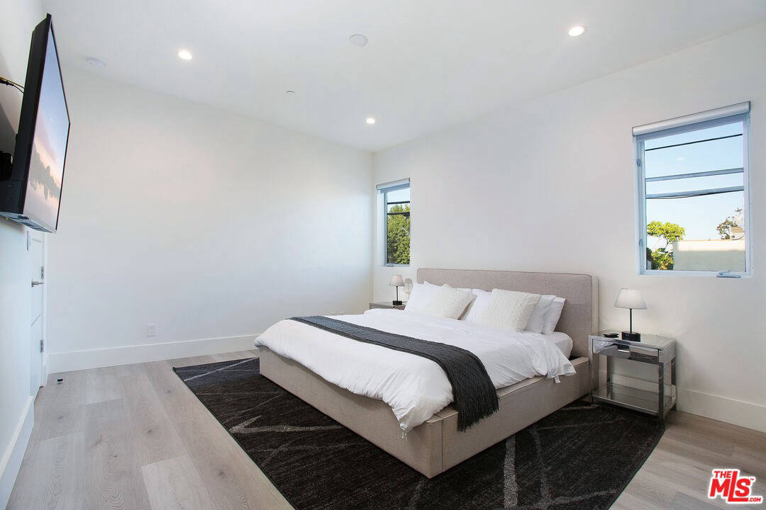 Квартира, 43 м², 2 595 000$ — FAKTOR